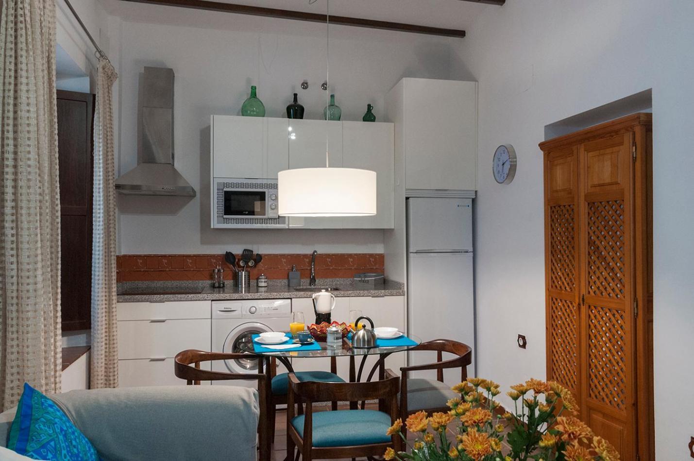 Horno24, Alojamiento Con Patio Andaluz, Tipico De Кордова Экстерьер фото
